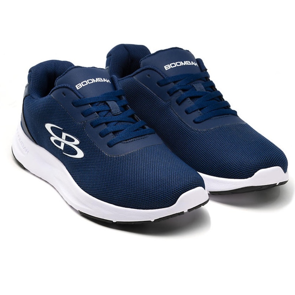 🌀Women’s size 9 navy training shoe🌀